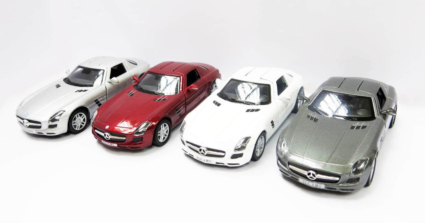 KINSMART auto MERCEDES-BENZ SLS AMG, 1:38 cena un informācija | Rotaļlietas zēniem | 220.lv