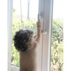Замок для окна BabyJem цена и информация | Товары для безопасности детей дома | 220.lv