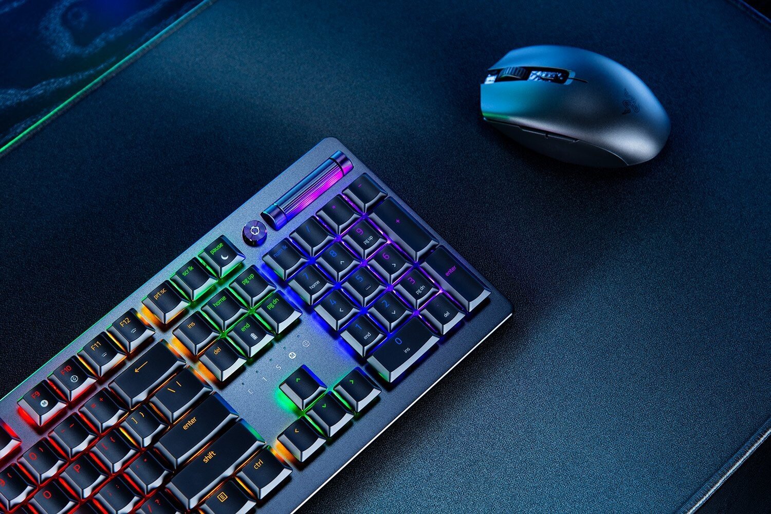 Razer spēļu tastatūra Deathstalker V2 Pro RGB LED gaisma cena un informācija | Klaviatūras | 220.lv