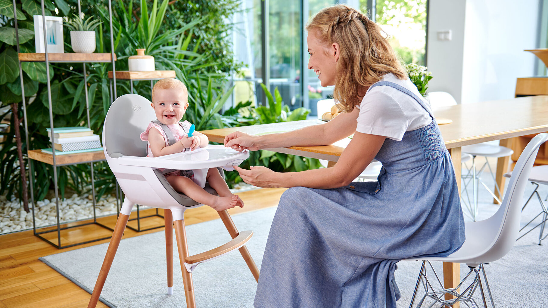 Barošanas krēsls Kinderkraft Fini, Mint cena un informācija | Barošanas krēsli | 220.lv