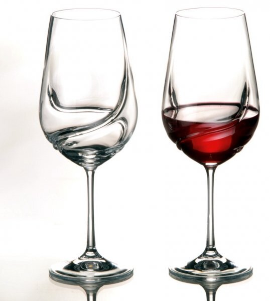 Bohemia vīna glāzes Turbulenc, 2 gab. цена и информация | Glāzes, krūzes, karafes | 220.lv