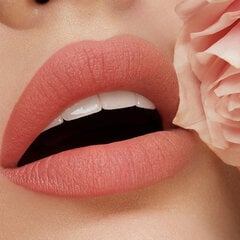 Матовая помада с легким пудровым финишем Kiko Milano Powder Power Lipstick, 01 Velvety Beige цена и информация | Помады, бальзамы, блеск для губ | 220.lv