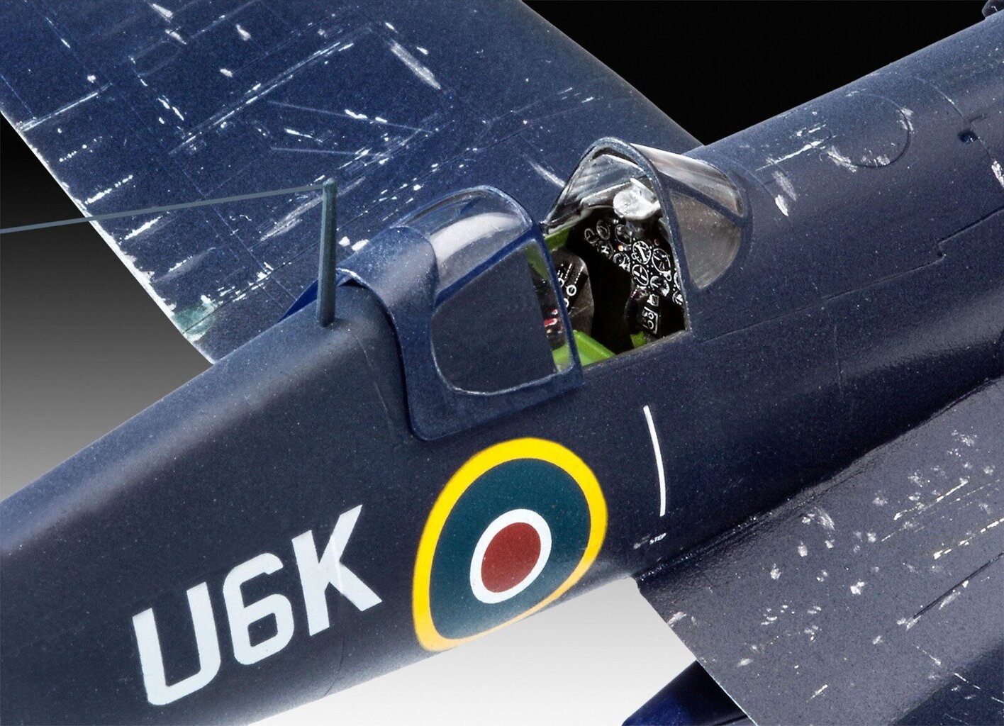 Revell Plastmasas modeļa lidmašīna F4U-1B Corsair Royal Navy cena un informācija | Kolekcionējamie modeļi | 220.lv