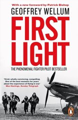 First Light: The Phenomenal Fighter Pilot Bestseller cena un informācija | Biogrāfijas, autobiogrāfijas, memuāri | 220.lv