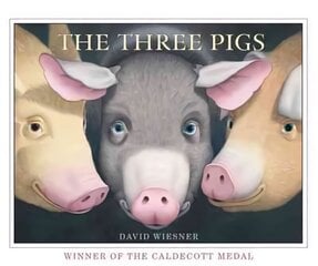 Three Pigs цена и информация | Книги для малышей | 220.lv