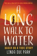 Long Walk to Water: International Bestseller Based on a True Story cena un informācija | Grāmatas pusaudžiem un jauniešiem | 220.lv