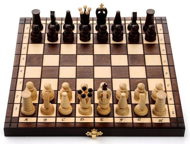 Galda spēle Šahs Filipek цена и информация | Galda spēles | 220.lv