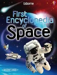 First Encyclopedia of Space New edition cena un informācija | Grāmatas pusaudžiem un jauniešiem | 220.lv