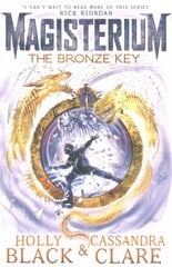 Magisterium: The Bronze Key: The Bronze Key cena un informācija | Grāmatas pusaudžiem un jauniešiem | 220.lv