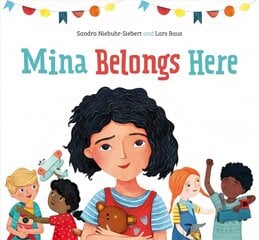 Mina Belongs Here цена и информация | Книги для малышей | 220.lv