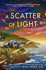 Scatter of Light: from the author of Last Night at the Telegraph Club цена и информация | Фантастика, фэнтези | 220.lv