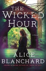 Wicked Hour: A Natalie Lockhart Novel cena un informācija | Fantāzija, fantastikas grāmatas | 220.lv