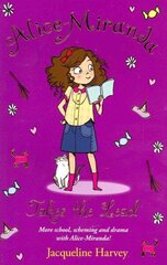 Alice-Miranda Takes the Lead: Book 3 цена и информация | Книги для подростков и молодежи | 220.lv
