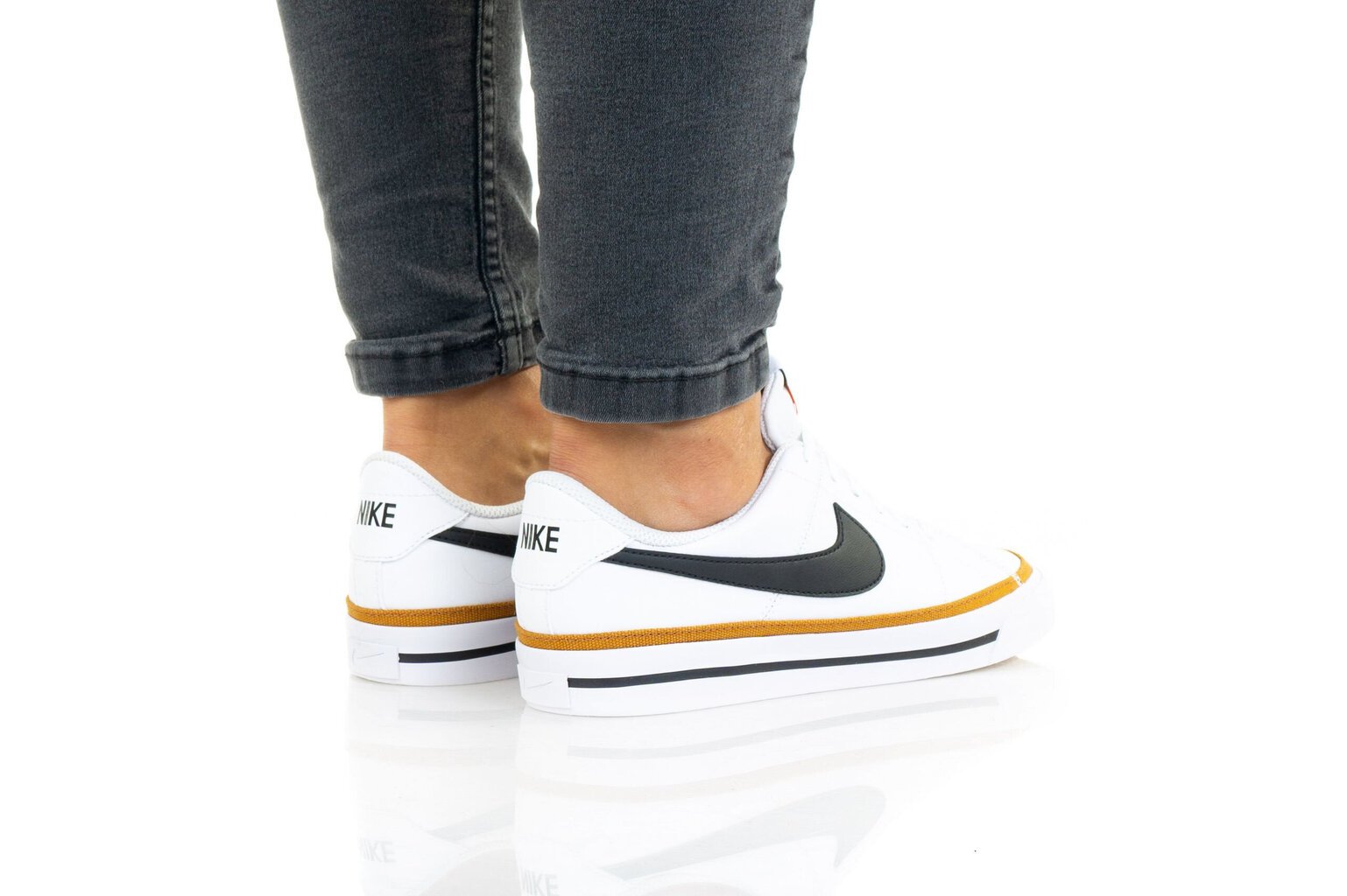 Nike Apavi Court Borough Low 2 White cena un informācija | Sporta apavi bērniem | 220.lv