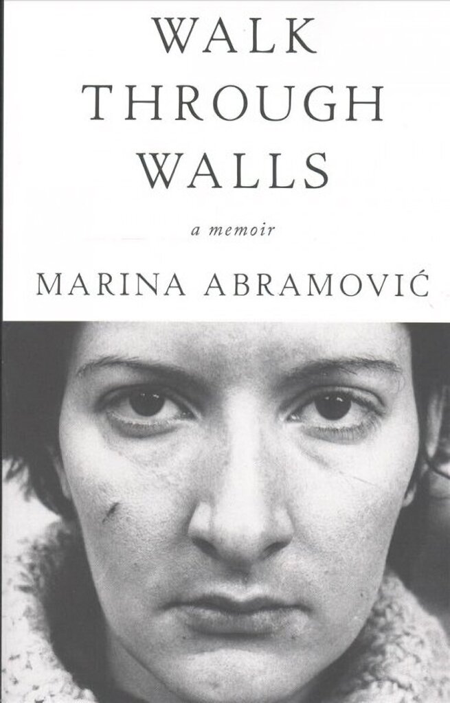 Walk Through Walls: A Memoir cena un informācija | Biogrāfijas, autobiogrāfijas, memuāri | 220.lv