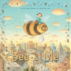 Bee & Me Updated 2022 цена и информация | Книги для малышей | 220.lv