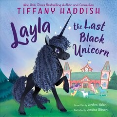 Layla, the Last Black Unicorn цена и информация | Книги для самых маленьких | 220.lv
