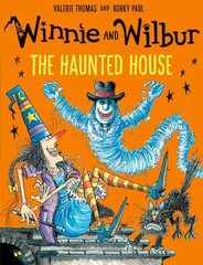 Winnie and Wilbur: The Haunted House cena un informācija | Grāmatas mazuļiem | 220.lv