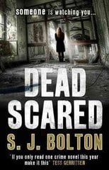 Dead Scared: Lacey Flint Series, Book 2 цена и информация | Фантастика, фэнтези | 220.lv