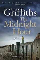 Midnight Hour: Twisty mystery from the bestselling author of The Postscript Murders цена и информация | Фантастика, фэнтези | 220.lv