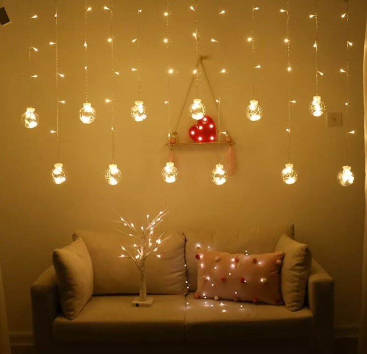 Ziemassvētku LED virtene LED LAMPS CURTAIN HANGING BALLS 3M 108LED WARM WHITE цена и информация | Āra apgaismojums | 220.lv