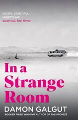 In a Strange Room: Author of the 2021 Booker Prize-winning novel THE PROMISE Main cena un informācija | Fantāzija, fantastikas grāmatas | 220.lv