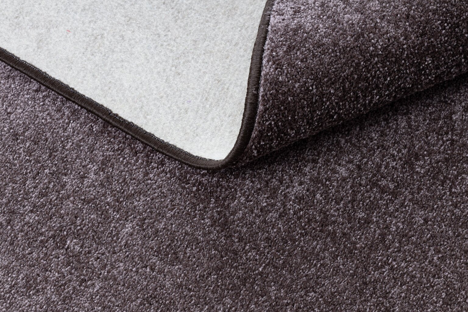 Paklājs - Paklāju segumi SANTA FE brūns 42 gluda, viendabīga, vienkrāsains cena un informācija | Paklāji | 220.lv