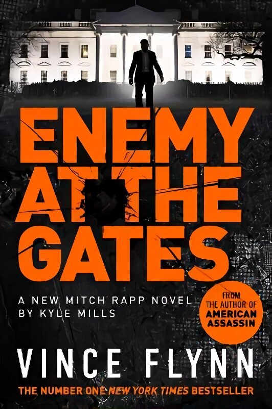 Enemy at the Gates цена и информация | Fantāzija, fantastikas grāmatas | 220.lv