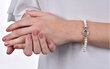 Evolution Group Krāsaina pērļu rokassprādze Pavona 23004.3 A cena un informācija | Rokassprādzes | 220.lv