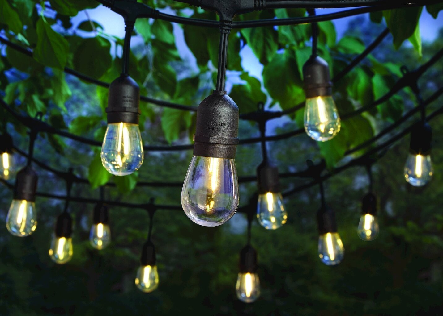 Āra apgaismojuma vītne Tonro Drop, 100 m цена и информация | Ziemassvētku lampiņas, LED virtenes | 220.lv