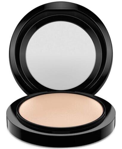 Kompaktais pūderis MAC Mineralize Skinfinish, Light Plus, 10 g cena un informācija | Grima bāzes, tonālie krēmi, pūderi | 220.lv