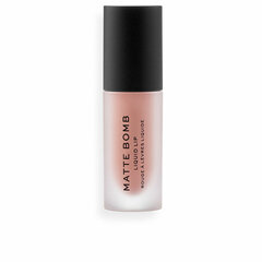 Lūpu krāsa Revolution Make Up Matte Bomb, 4,6 ml, Nude charm cena un informācija | Lūpu krāsas, balzāmi, spīdumi, vazelīns | 220.lv