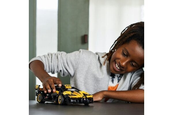 42151 LEGO® Technic Bugatti Bolide cena un informācija | Konstruktori | 220.lv