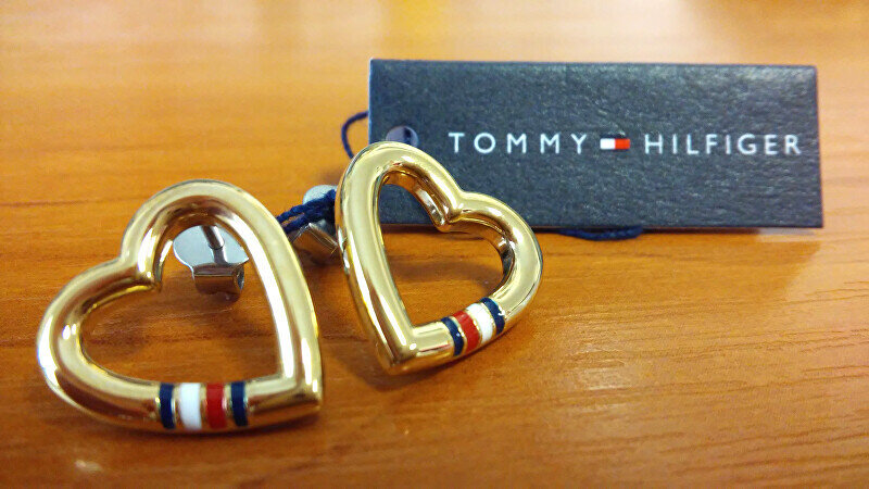 Tommy Hilfiger Sirds formas auskari no tērauda TH2700909 цена и информация | Auskari | 220.lv