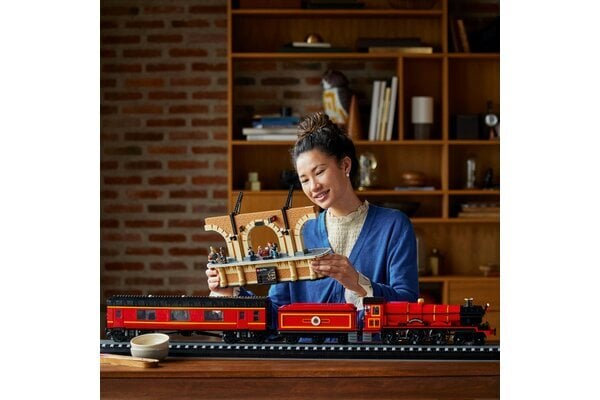 76405 LEGO® Harry Potter Cūkkārpas Ekspresis – kolekcionāra izdevums cena un informācija | Konstruktori | 220.lv