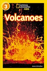 Volcanoes: Level 3 cena un informācija | Grāmatas pusaudžiem un jauniešiem | 220.lv