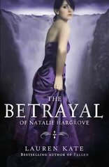 Betrayal of Natalie Hargrove цена и информация | Книги для подростков и молодежи | 220.lv