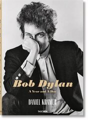 Daniel Kramer. Bob Dylan. A Year and a Day цена и информация | Книги об искусстве | 220.lv