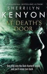 At Death's Door цена и информация | Фантастика, фэнтези | 220.lv