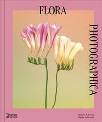 Flora Photographica: The Flower in Contemporary Photography New Edition цена и информация | Книги по фотографии | 220.lv