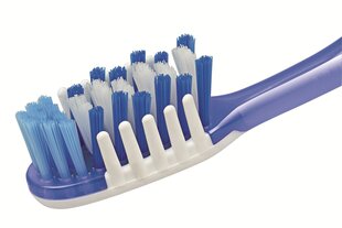 Зубная щетка (средней жесткости) Trisa Professional Care 1 шт. цена и информация | Зубные щетки, пасты | 220.lv