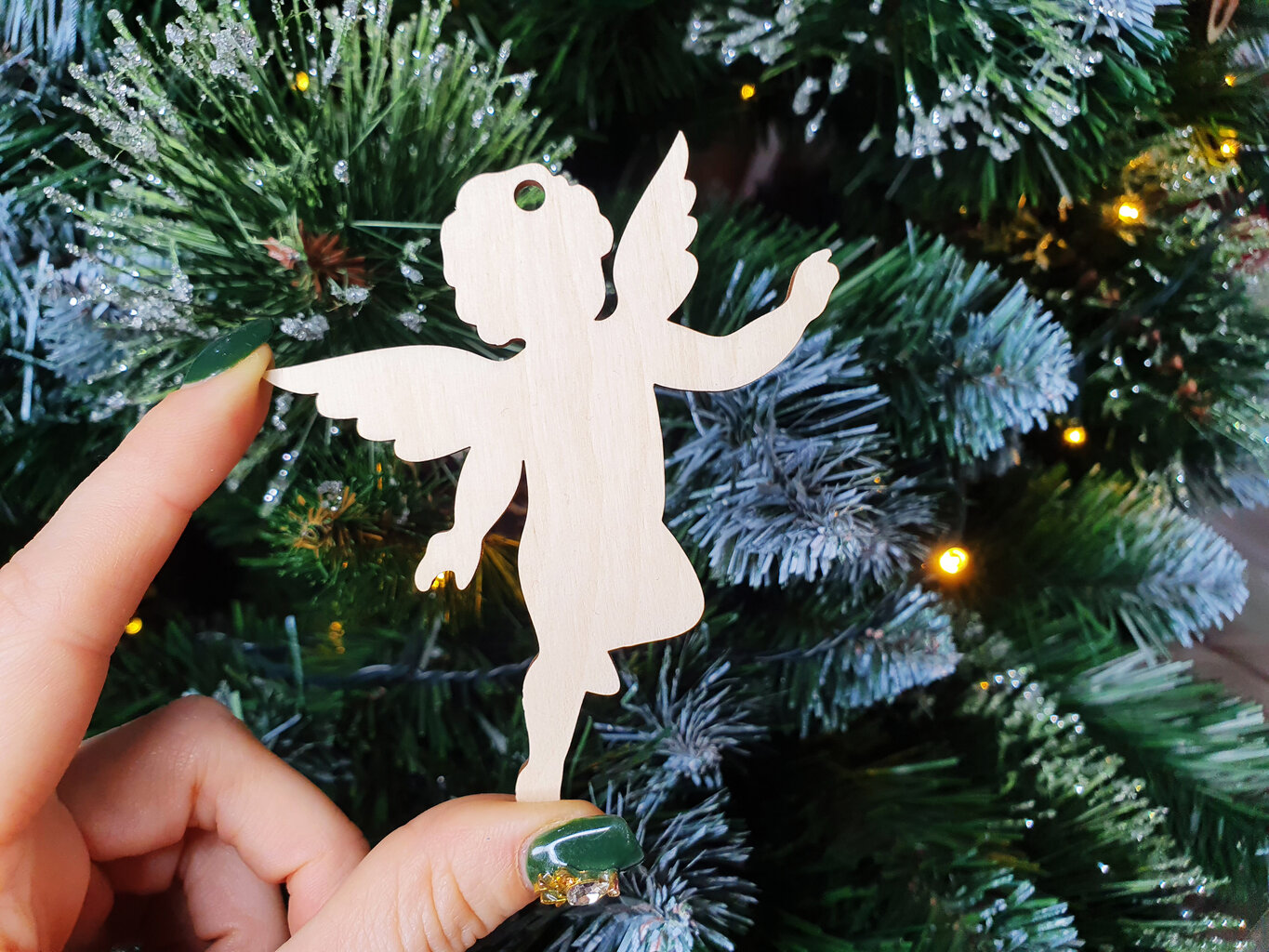 Ziemassvētku koka Ziemassvētku rotaļlieta Eņģelis cena un informācija | Ziemassvētku dekorācijas | 220.lv