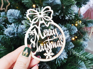 Ziemassvētku koka rotaļlieta Eglīšu bumbiņa “Merry Christmas” cena un informācija | Ziemassvētku dekorācijas | 220.lv
