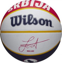 Wilson NBA spēlētājs Vietējais Nikola Jokičs bumba grozam WZ4006701XB цена и информация | Баскетбольные мячи | 220.lv