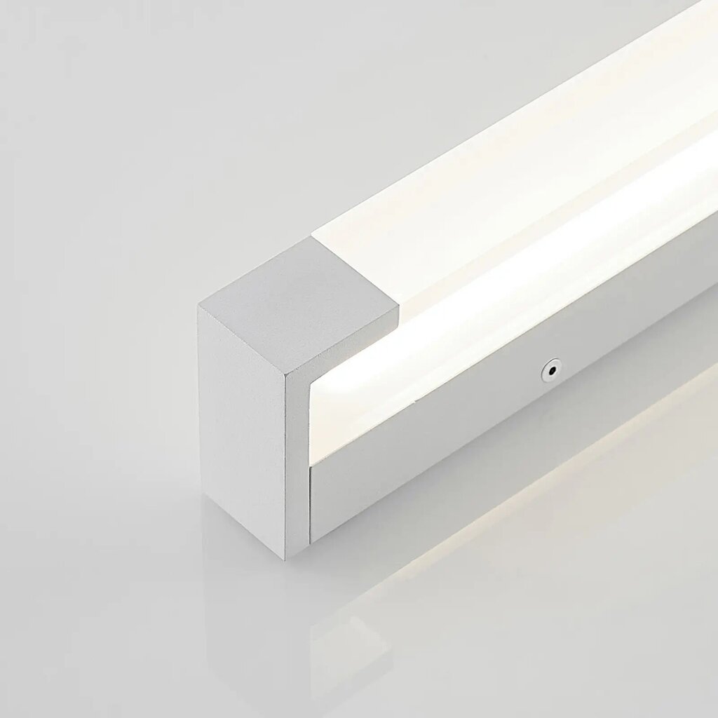 Archchio Ronika LED sienas lampa, IP44, balta, 72 cm цена и информация | Sienas lampas | 220.lv