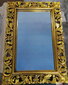 Vannasistabas spogulis, koka rāmis, ar rokām grebts, 40x70 cm, SAMBLUNG vecināts zelts cena un informācija | Vannas istabas spoguļi | 220.lv