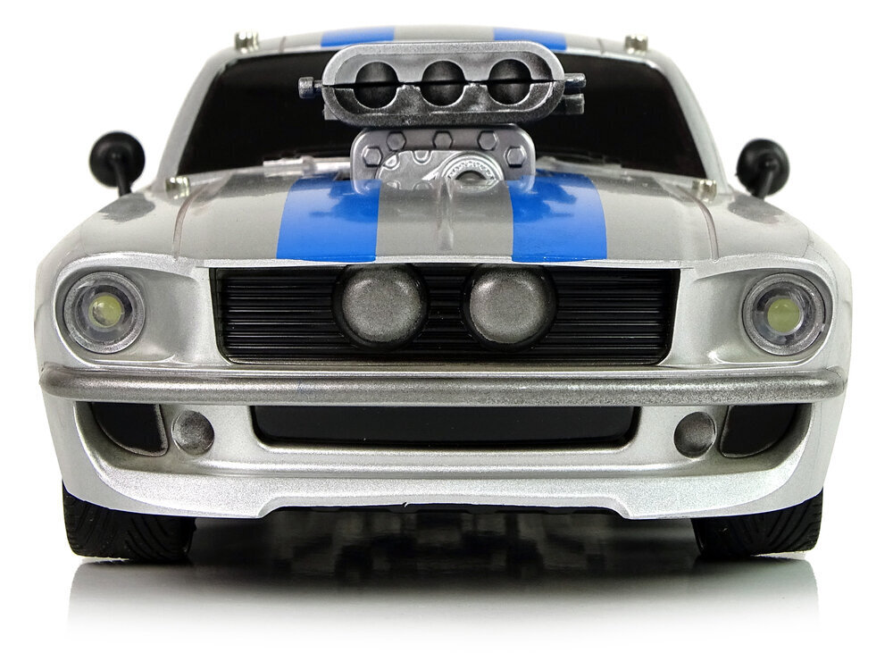 Lean toys R/C sporta automobilis 1:16 Silver Blue Stripes Pilot цена и информация | Rotaļlietas zēniem | 220.lv