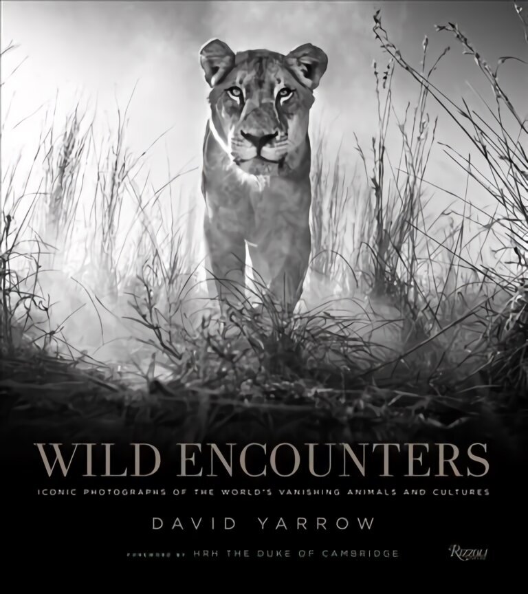 Wild Encounters: Iconic Photographs of the World's Vanishing Animals and Cultures cena un informācija | Grāmatas par fotografēšanu | 220.lv