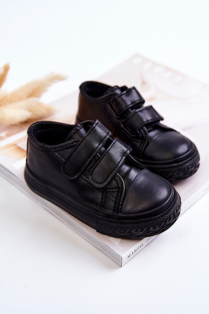 Bērnu ādas kedas ar Velcro melnu Foster 19092-69 цена и информация | Sporta apavi bērniem | 220.lv