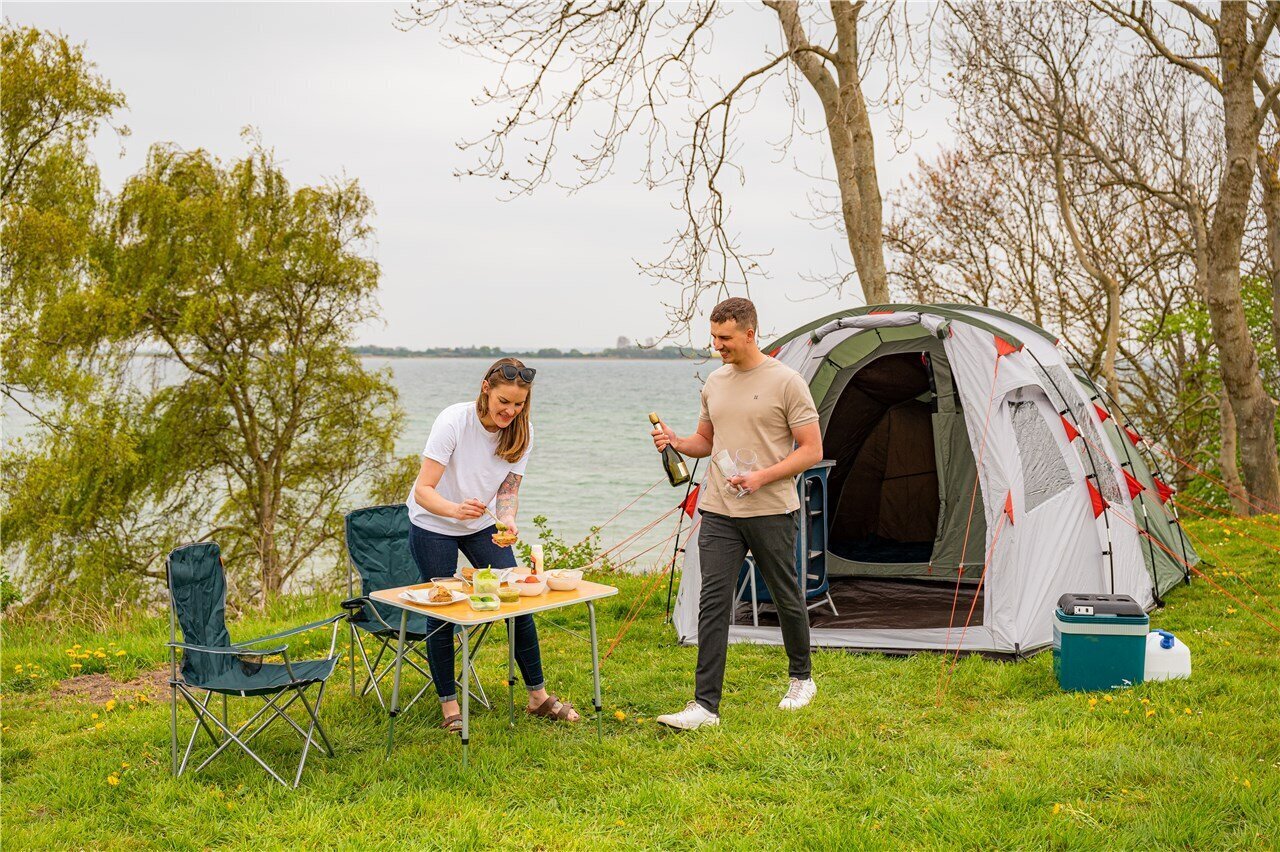 Saliekamais tūristu galds Easy Camp Menton M, brūns cena un informācija |  Tūrisma mēbeles | 220.lv